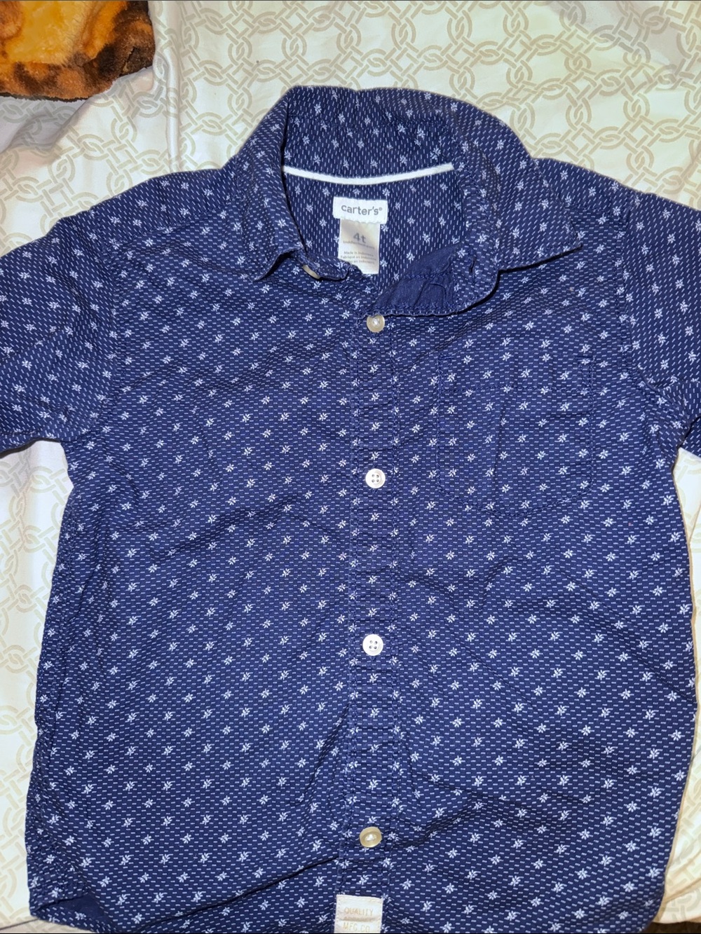 🏖️10 items for $20☀️ Carter's Navy Blue Button-Down Shirt with White Floral